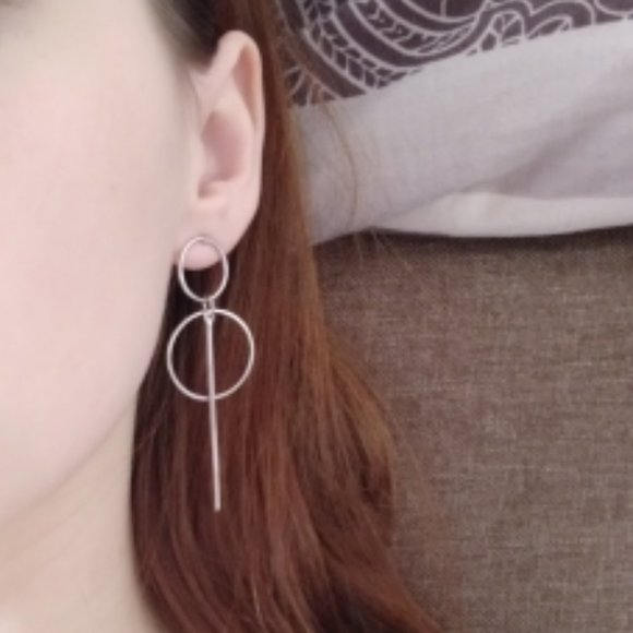 5 for $25 Circle Bar Geometric Metal Earrings - Picture 6 of 7